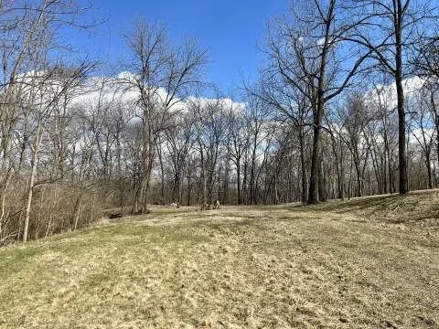 Residential Land Overlooking Vermillion River