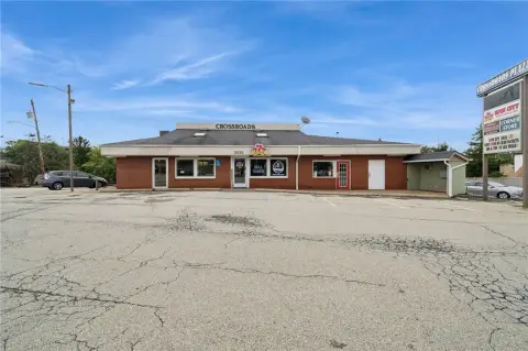 Multi-Unit Strip Mall