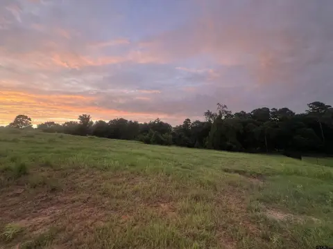 Residential Land in Gated Neighborhood