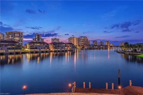 Residential Lot with Bay Views