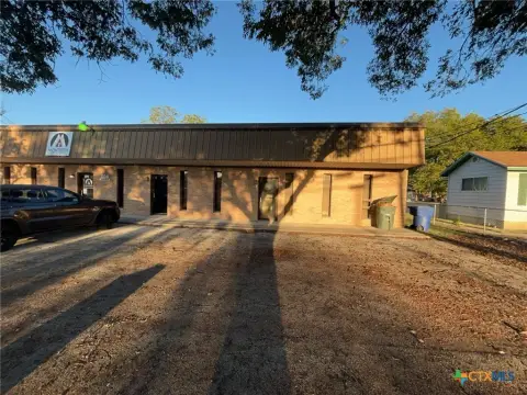 Specialty Property with Rear Parking