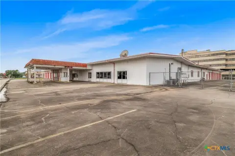 Automotive Shop with Paint Booths