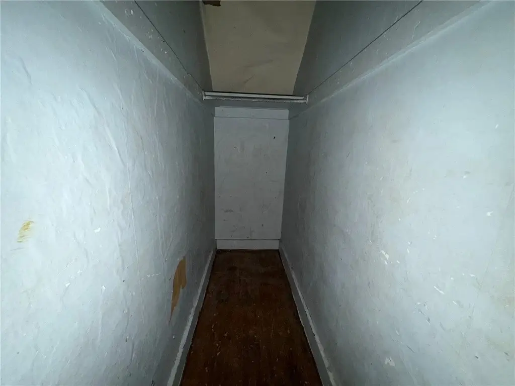 Picture 30