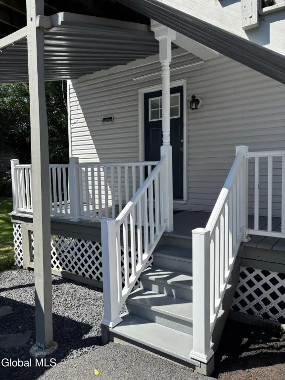 Picture 9