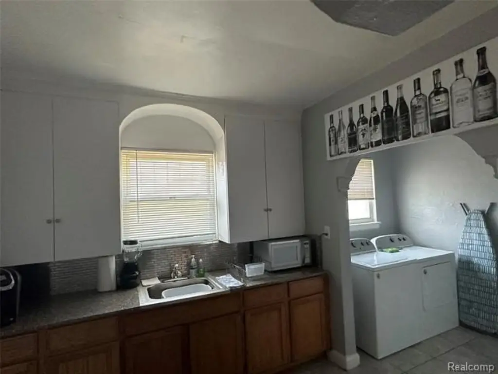 Picture 36