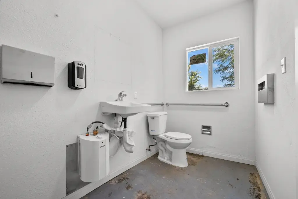 Picture 18