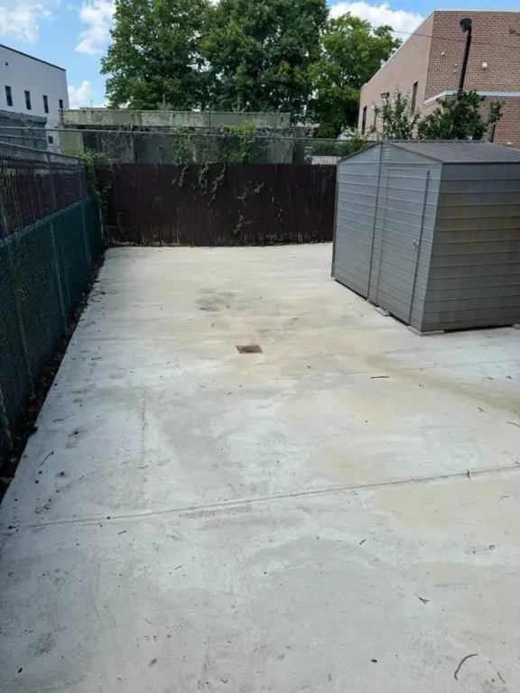 Picture 4