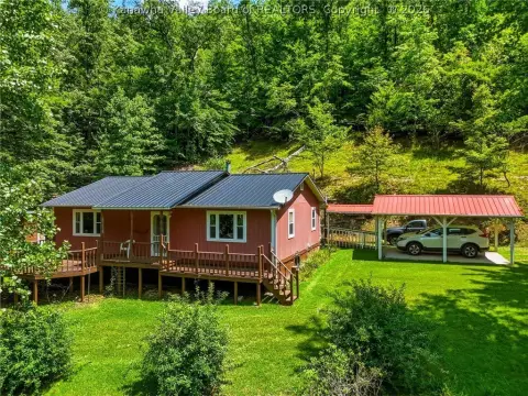 Recreational Hunting Tract with Homes