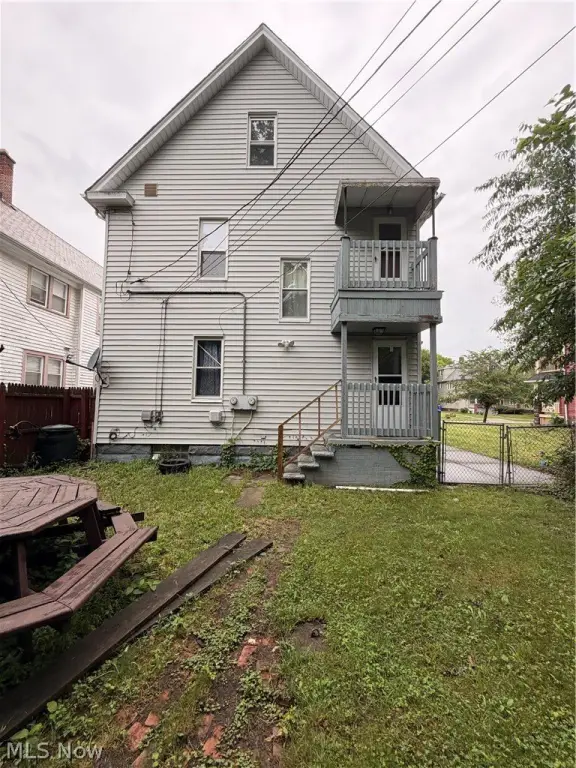 Picture 19
