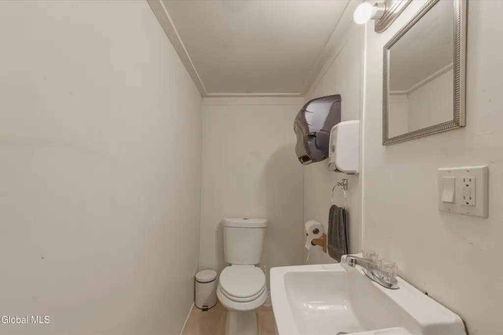 Picture 9