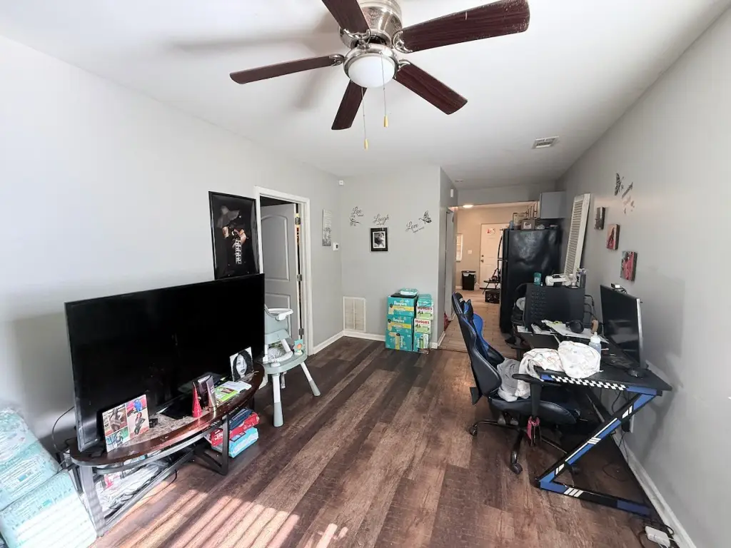 Picture 5