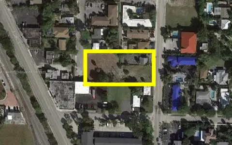Lake Worth Mixed-Use Development Opportunity