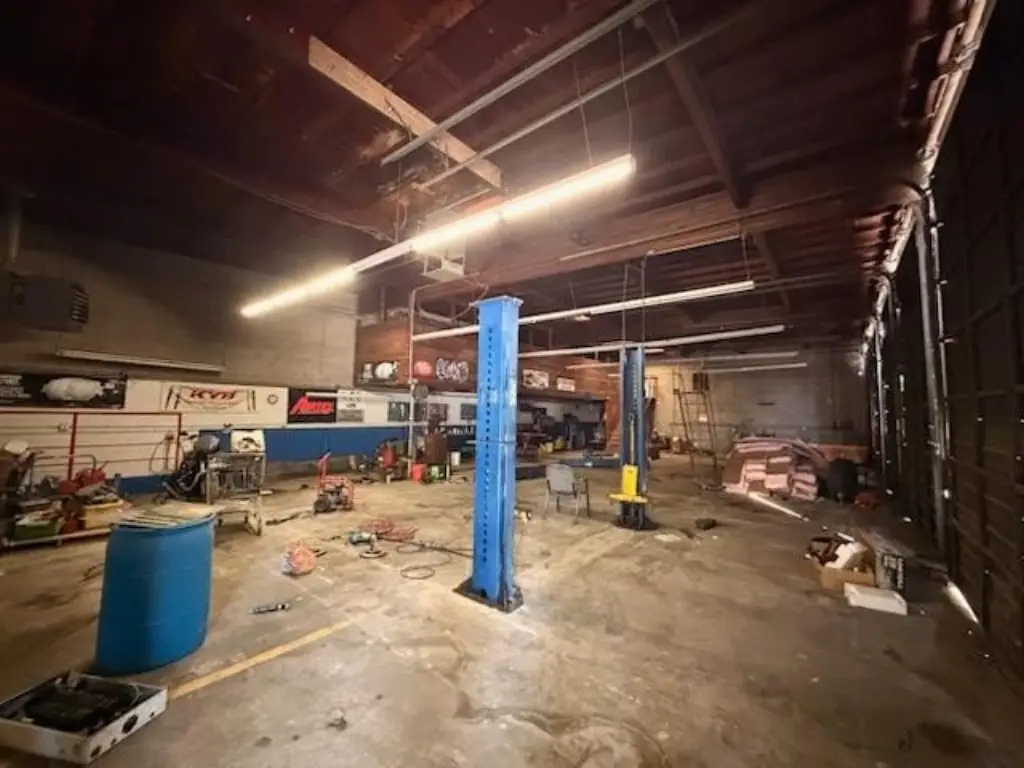 Picture 10