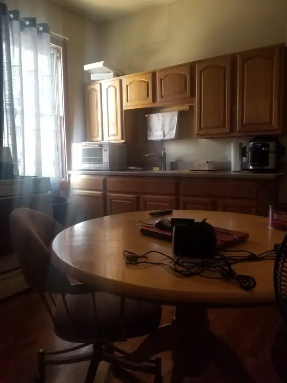 Picture 8