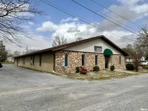 Versatile Multi-Tenant Office Building