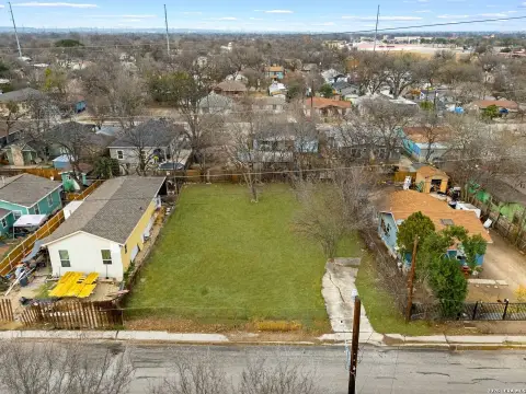 Residential Land in San Antonio