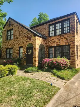 Historic Apartment