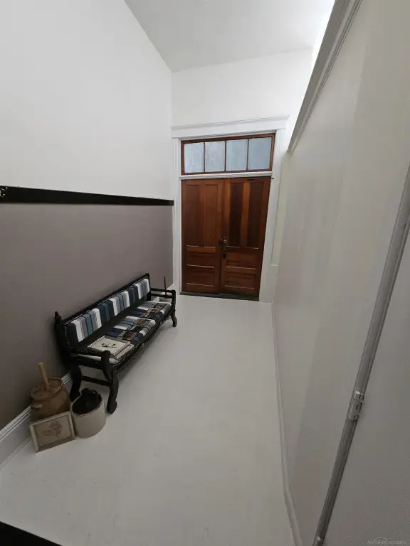 Picture 7