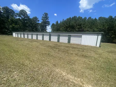 Self-Storage Facility With Warehouse