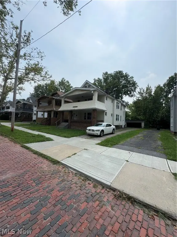 Picture 2