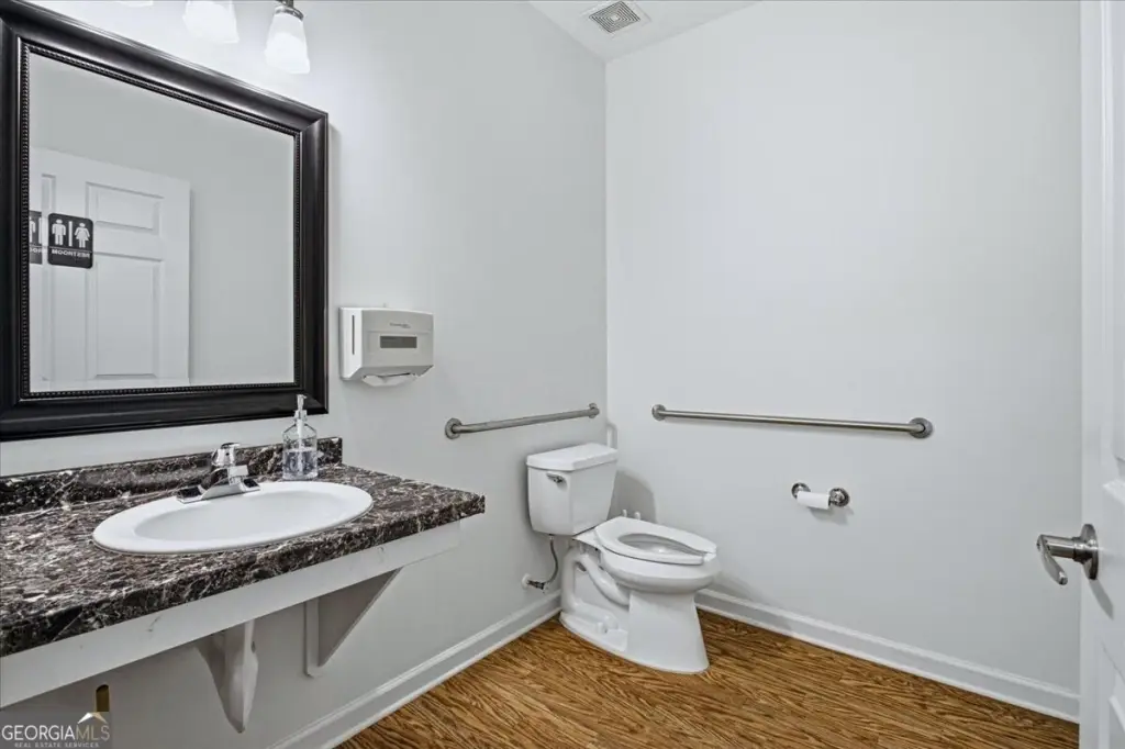 Picture 8