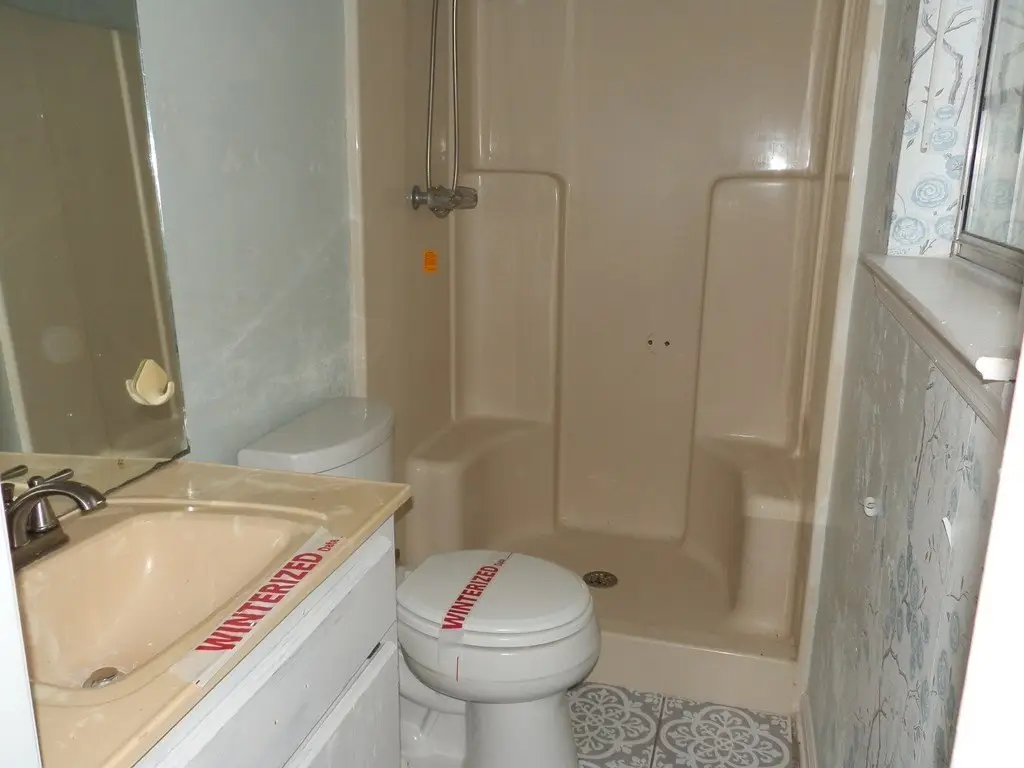 Picture 4