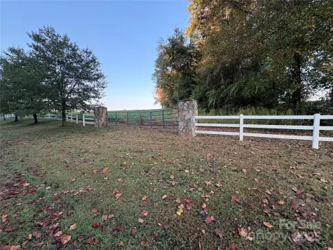 North Iredell Buildable Lot