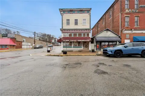 Saltsburg Office with Apartment