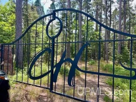 Fanny Hooe Waterfront Land Parcel