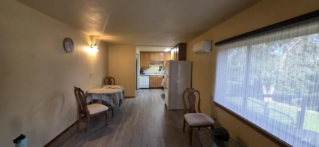 Picture 12