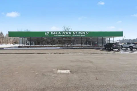 Battle Creek Retail/Warehouse Opportunity