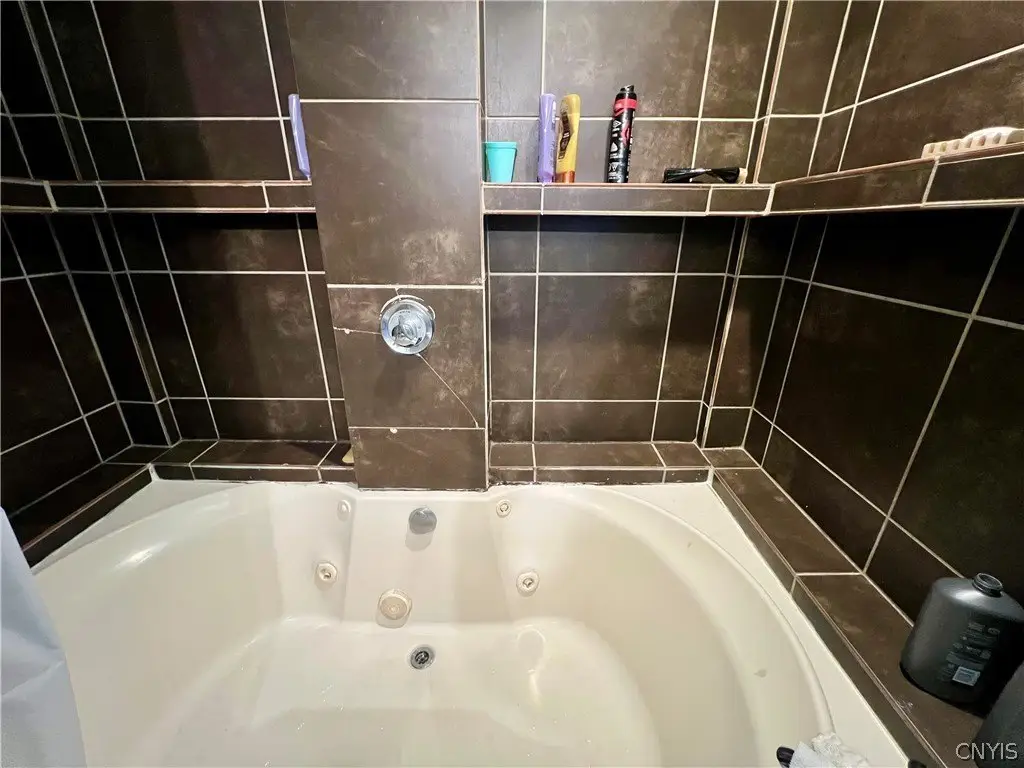 Picture 9