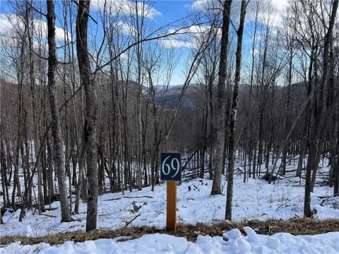 Residential Land with Mountain Views