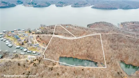 Lakefront Lot in Gravois Mills