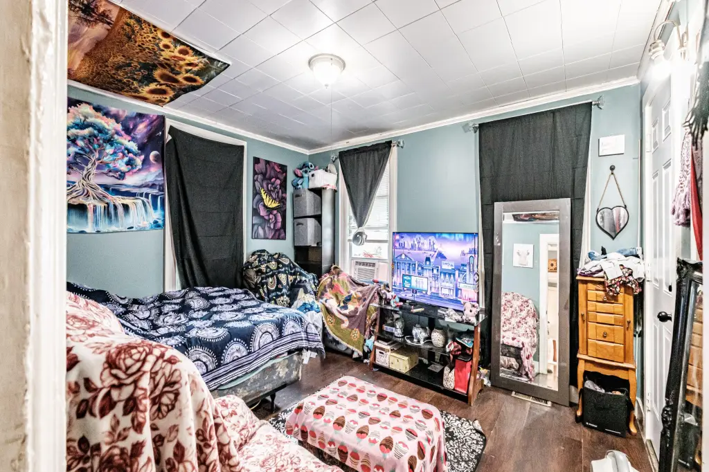 Picture 6