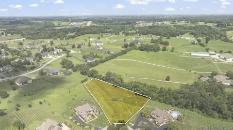 Alvaton Acreage in September Lakes