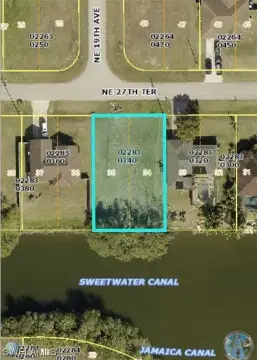 Cape Coral Canal Lot
