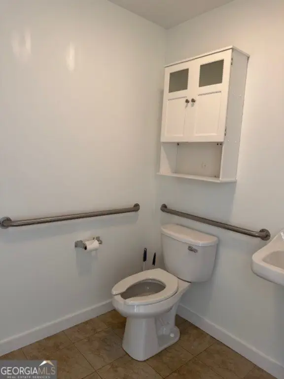 Picture 4