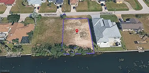 Oversized Residential Lot in Cape Coral