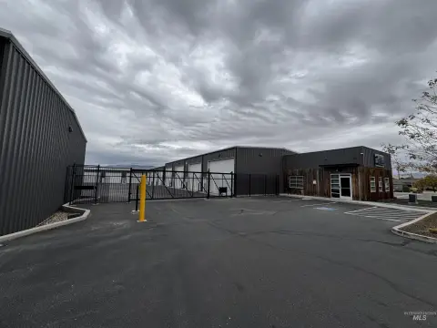 Warehouse Storage Condo with RV Plug