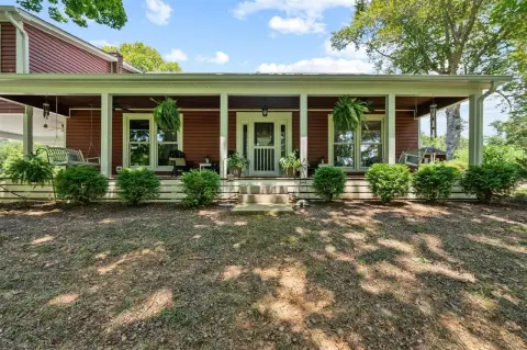 Turnkey Estate with Hunting Paradise