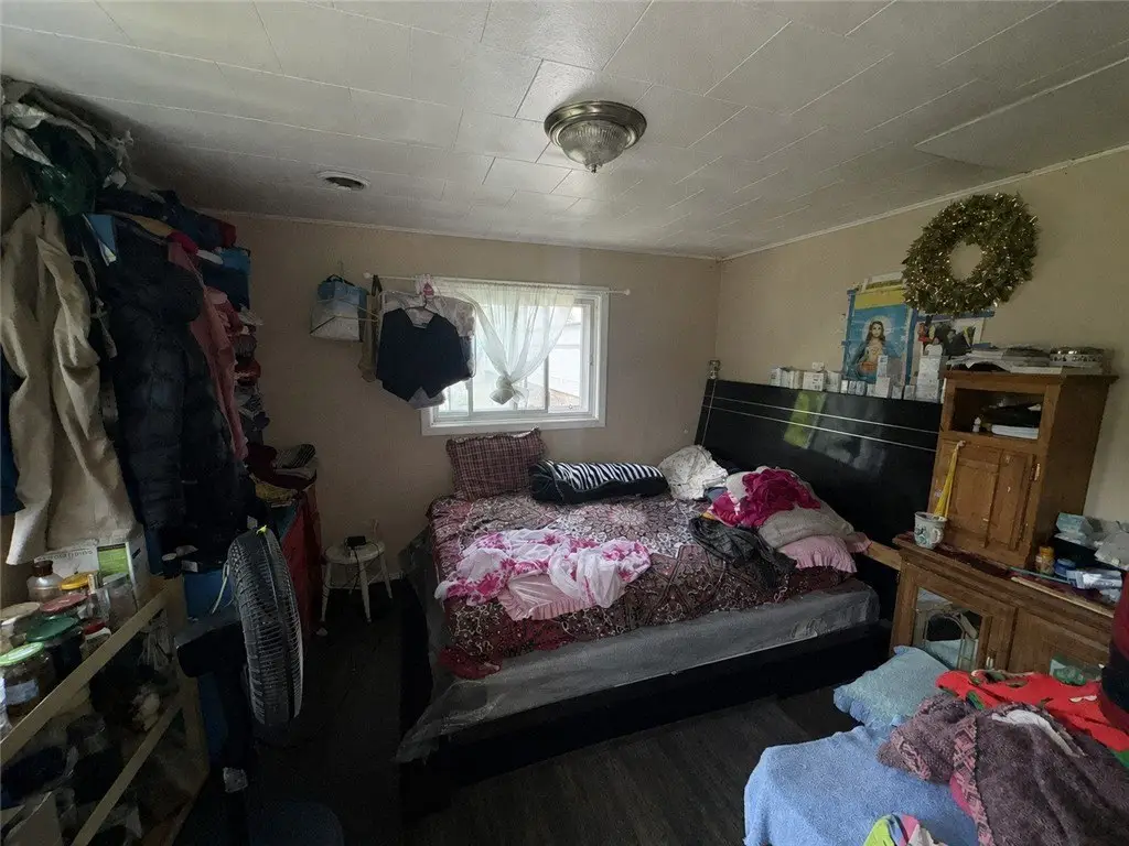 Picture 24