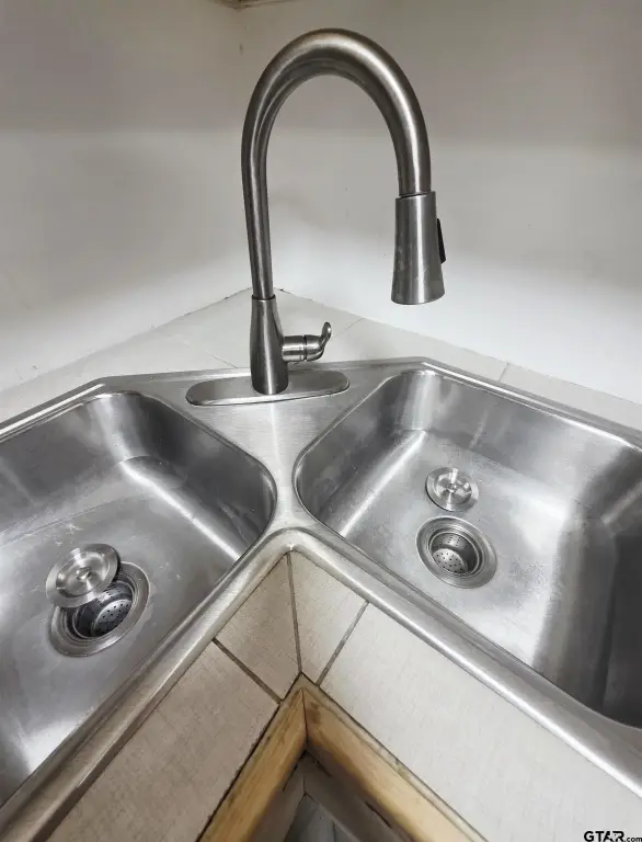 Picture 27