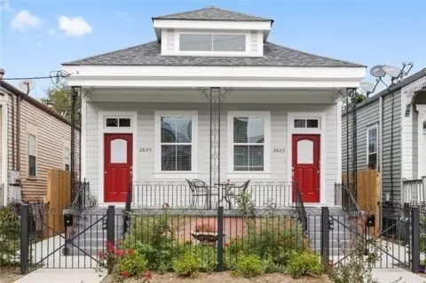 Updated New Orleans Duplex For Sale