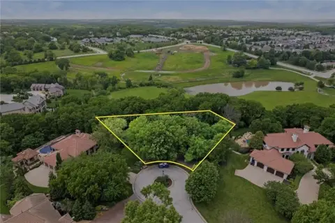 Residential Land in Lawrence, Kansas