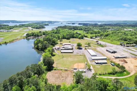 Waterfront Land on Lake Guntersville