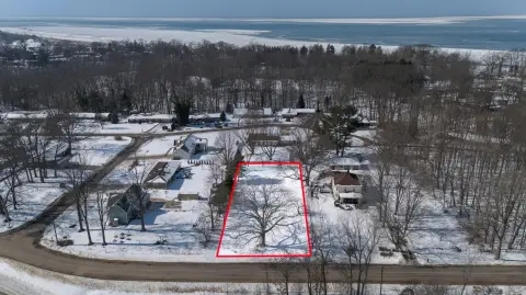 Buildable Home Site Near Lake Michigan