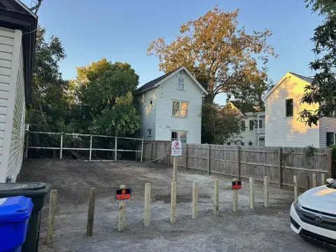 Charleston Land: Prime Building Opportunity