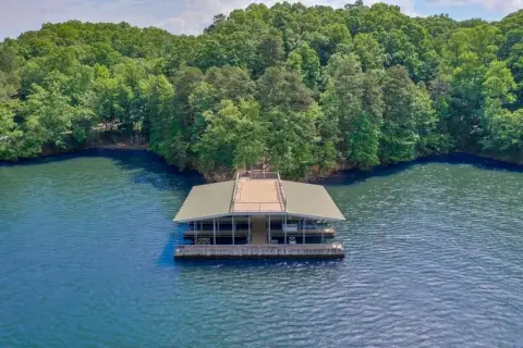 Lake Lanier Waterfront Lot