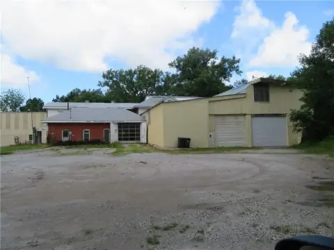 Versatile Industrial Building in Osawatomie